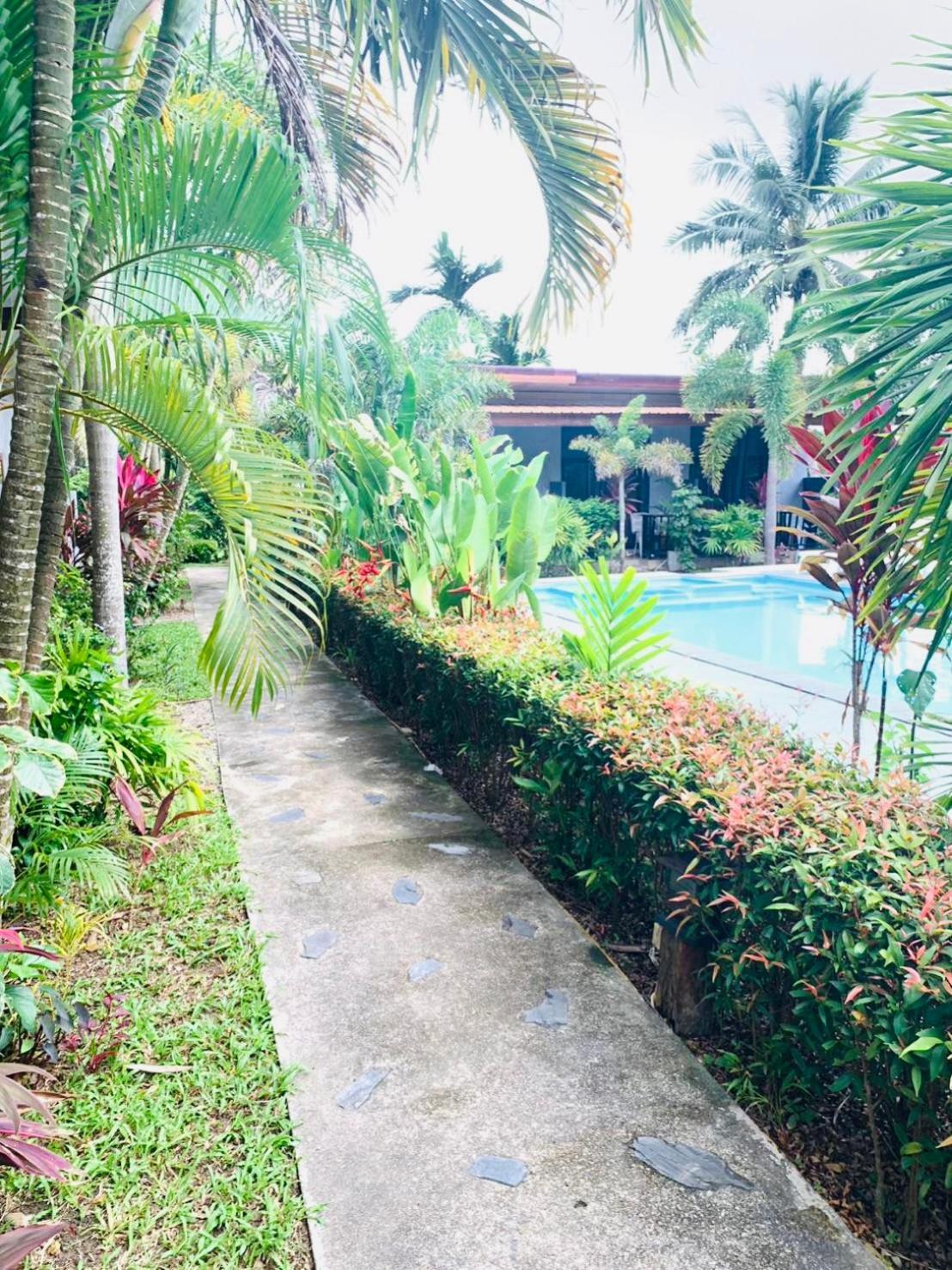 Andawa Lanta Resort Koh Lanta Exterior photo